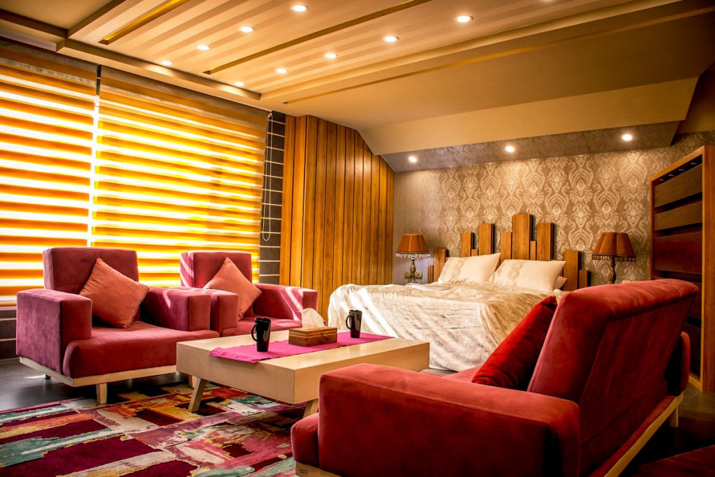 سوئیت یکخوابه چهار تخته A