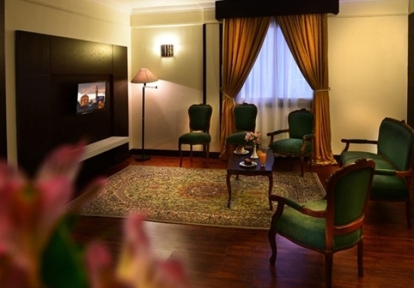 نمایی از سوییت هتل ایران مشهدرزرو هتل-های