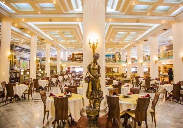 رستوران هتل بین المللی قصر مشهد