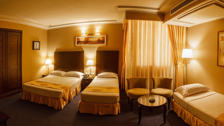 اتاق چهار تخته هتل جواد مشهد