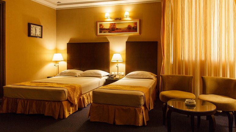اتاق سه تخته هتل جواد مشهدرزرو هتل-های