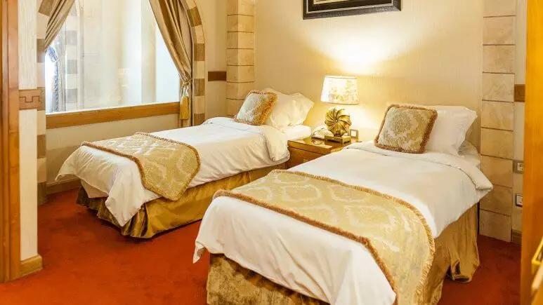 اتاق 3 تخته هتل درویشی مشهدرزرو هتل-های