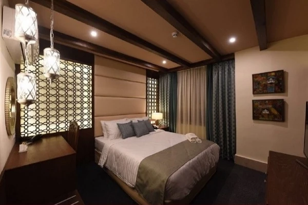 اتاق سه نفره دو تخته هتل بوتیک ایرمان قشمرزرو هتل-های