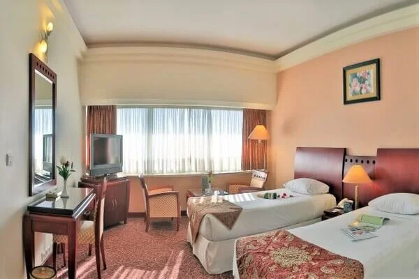 اتاق هتل هما شیرازرزرو هتل-های