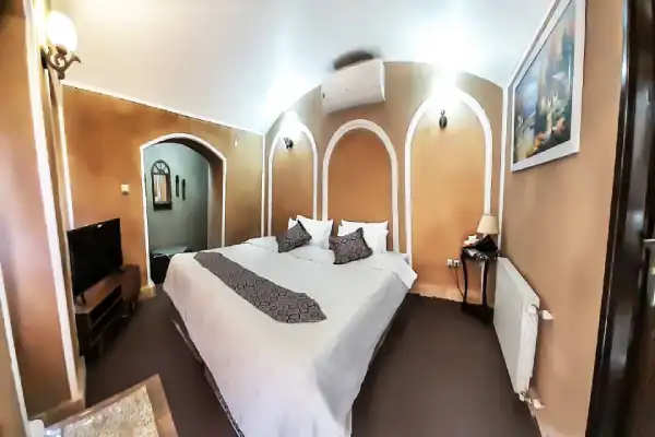 اتاق دو تخته هتل سنتی گیتی یزد