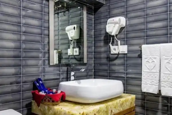 حمام-سرویس-بهداشتی-هتل-المپیک-تهرانرزرو هتل-های