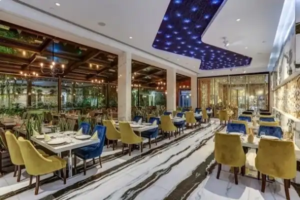 رستوران-هتل-انقلاب-تهرانرزرو هتل-های