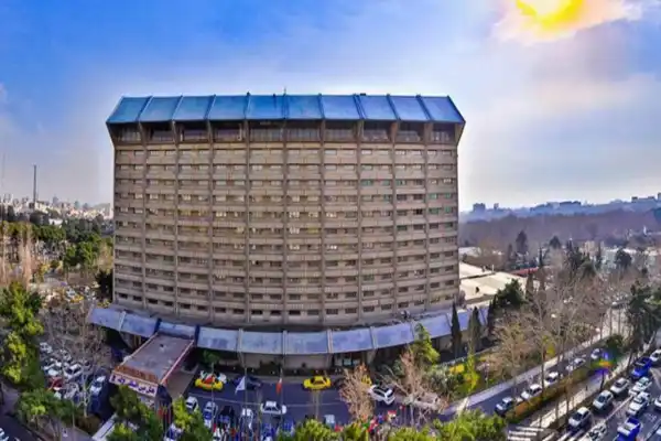 نمای-هتل-لاله-تهران