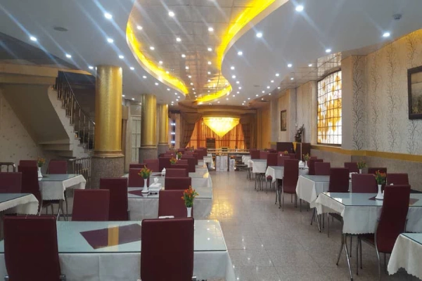 لابی هتل رزطلایی مشهد