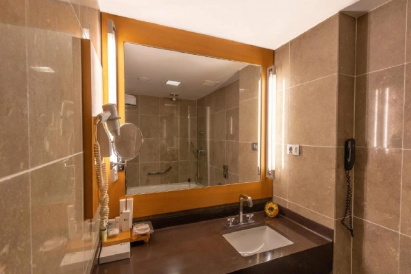 حمام ترکی هتل پوینت تکسیم استانبولرزرو هتل-های